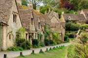 Explore England's Most Picturesque Villages on Idyllic Day Trip from West Midlands City