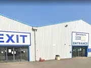 Grimsby's Dee Bee Wholesale acquired by UK's largest independent wholesaler