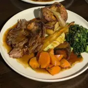 Hidden Irish Pub in Birmingham Alley Serves Cheaper Roasts Than Toby Carvery