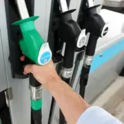 HMRC Freezes Fuel Duty with 16 Bands Until January 1
