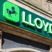 Lloyds Bank Named UK Market Leader for AI and Data Innovation Excellence