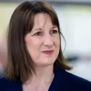 Rachel Reeves Confirms £200 Cost-of-Living Payments for Non-Benefit Households