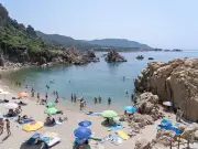 Sardinia Beach Umbrella Ban for Ages 10-65 Affects UK Tourists