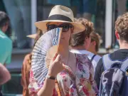 Six English Counties Set for 30C Mini Heatwave: Midlands Verdict