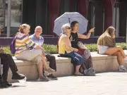 UK Set for 32C Heatwave in Late June, Met Office Says