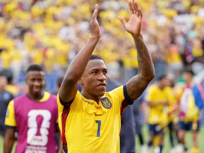 AC Milan Set €20m Asking Price for Pervis Estupiñán; Aston Villa Interested