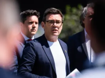 Andy Burnham colleagues fear he'll cut DWP benefit claimed by 4 million