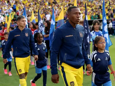 Aston Villa Left-Back Options: Estupiñán, Diouf, Seys, Raum