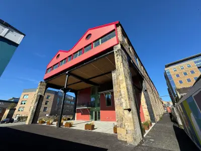 Atom Bank Sale Process Fails to Attract Desired £600m Bid, Report Claims