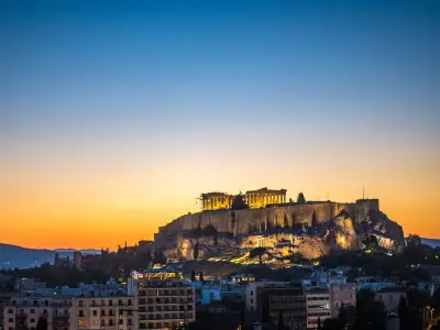 Birmingham Airport Direct Flights to Athens: Affordable Solo City Break