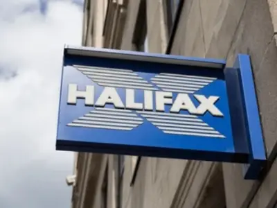 Halifax confirms Lloyds app migration for customers over coming months