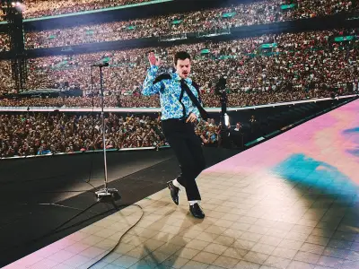 Harry Styles Fights Back Tears in Emotional Tribute to Liam Payne at Final Wembley Show