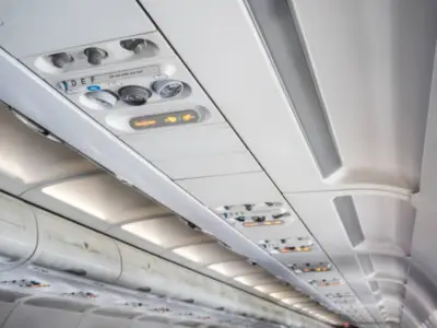Jet2, Ryanair, EasyJet Confirm Different Vaping Rules for Passengers