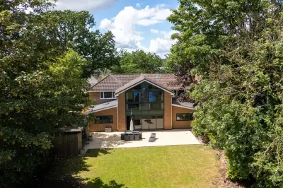 Luxury Tettenhall Home with Cinema and 6 Bedrooms Hits Market