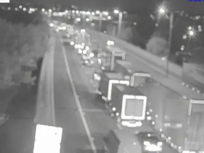 M6 traffic builds after lorry spill near Spaghetti Junction - diversion route in place