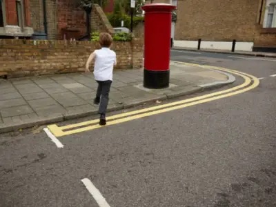 New Parking Rules Outside Schools: Drivers Face Fresh Fines Under Crackdown