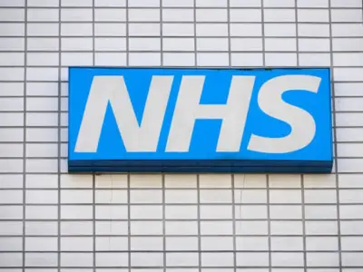 NHS Updates Guidance for 4 Million Women with Irregular Periods on PMOS