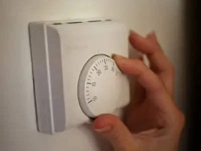 Ofgem Director Issues Energy Bill Price Update for British Gas, Octopus, EON, Ovo, EDF Customers