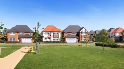 Redrow Launches £5,000 Community Fund for Ledsham 10th Anniversary