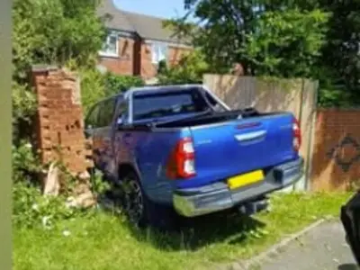 Stolen Truck Driver Crashes After Police Stinger Deployment