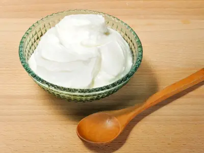 Two-Ingredient Bread Recipe with Greek Yoghurt and Self-Raising Flour