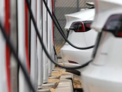 UK EV Charger Rollout Slows: 10% Growth in H1 2026 Sparks Warning
