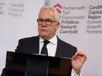 Wales Must Adopt Ambidextrous Economic Strategy to Avoid Stagnation, Says Expert