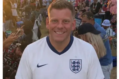 Watching England Sober in a Packed Pub: A Surprising Experience