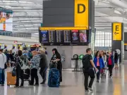 Airlines and Airports Urge Suspension of EU Biometric Border Checks for Summer