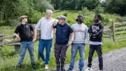 Diagrama Foundation Team to Skydive for Vulnerable Children and Adults