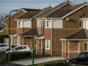 E.ON Next and myenergi Offer £435 Savings for EV Drivers with Driveways