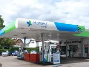 Family-run Midland petrol station thanks community after fuel thieves pay back £80