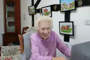 Former RAF Medic, 92, Urges More People to Take Part in Health Research
