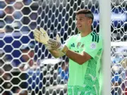 Juventus to Make Final Push for Aston Villa Goalkeeper Emi Martinez