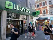 Lloyds Bank Warns 55% Unprepared for HMRC Digital Tax Deadline on August 7