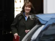Rachel Reeves Cuts Cash ISA Allowance to £12,000 Before Leaving as Chancellor