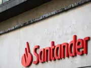Santander Issues £128 Warning as UK Gig Prices Soar 212% Since 2000