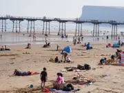 UK heatwave continues with extreme wildfire risks this weekend