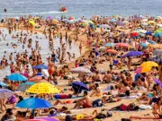 UK Tourists Face £433 Fines for Vaping on European Summer Holidays