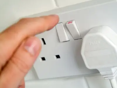 29 Appliances to Unplug Before Your Holiday to Cut Energy Bills