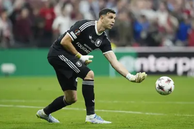 Aston Villa in New Goalkeeper Talks as Emi Martinez's Future in Doubt