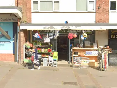 Birmingham store fined £4,000 after new employee sold knives to teen