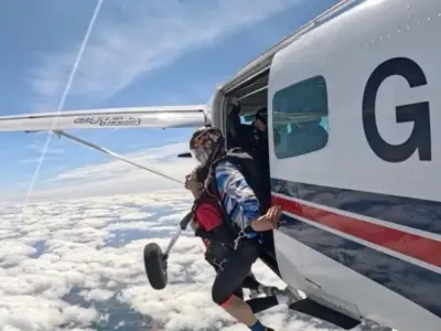 Birmingham teen cancer survivor skydives to raise £3,500 for hospital charity
