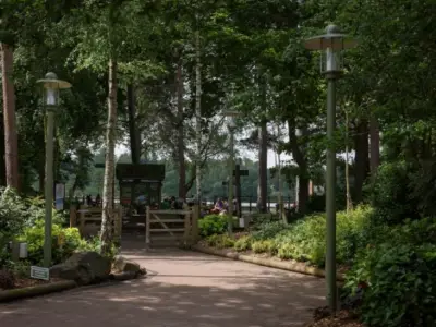 Center Parcs confirms October booking rule change sparking fury