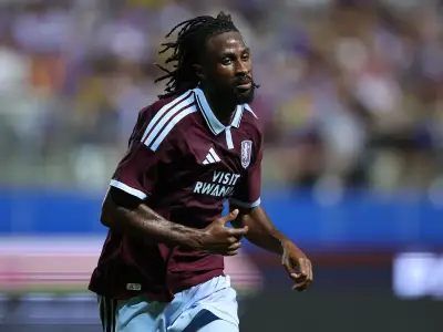 Crystal Palace sign Evann Guessand on loan from Aston Villa