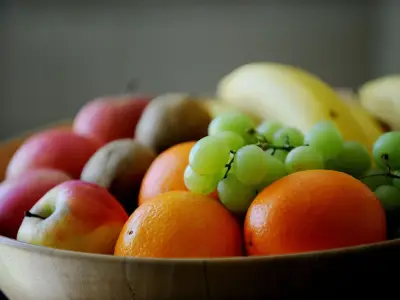 Easy ways to keep fruit fresher for longer: storage tips