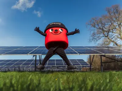 Henry Vacuum Maker to Install 943 Solar Panels on Somerset Factory