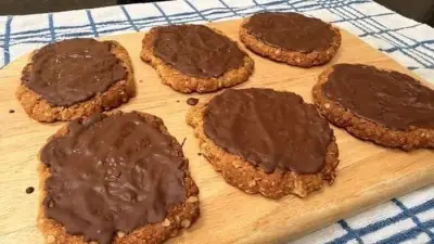 Homemade Hobnob-Style Biscuits: Cheaper, Healthier, and Tastier