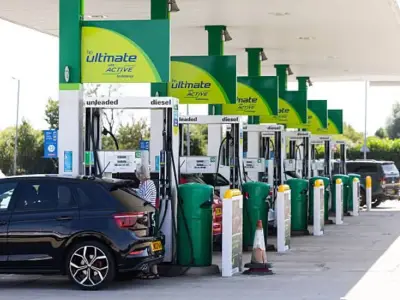 Petrol drivers face 20p per mile charges as UK fuel prices rise