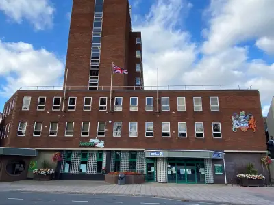 Reform UK demand halt to Tamworth asset sales in heated meeting